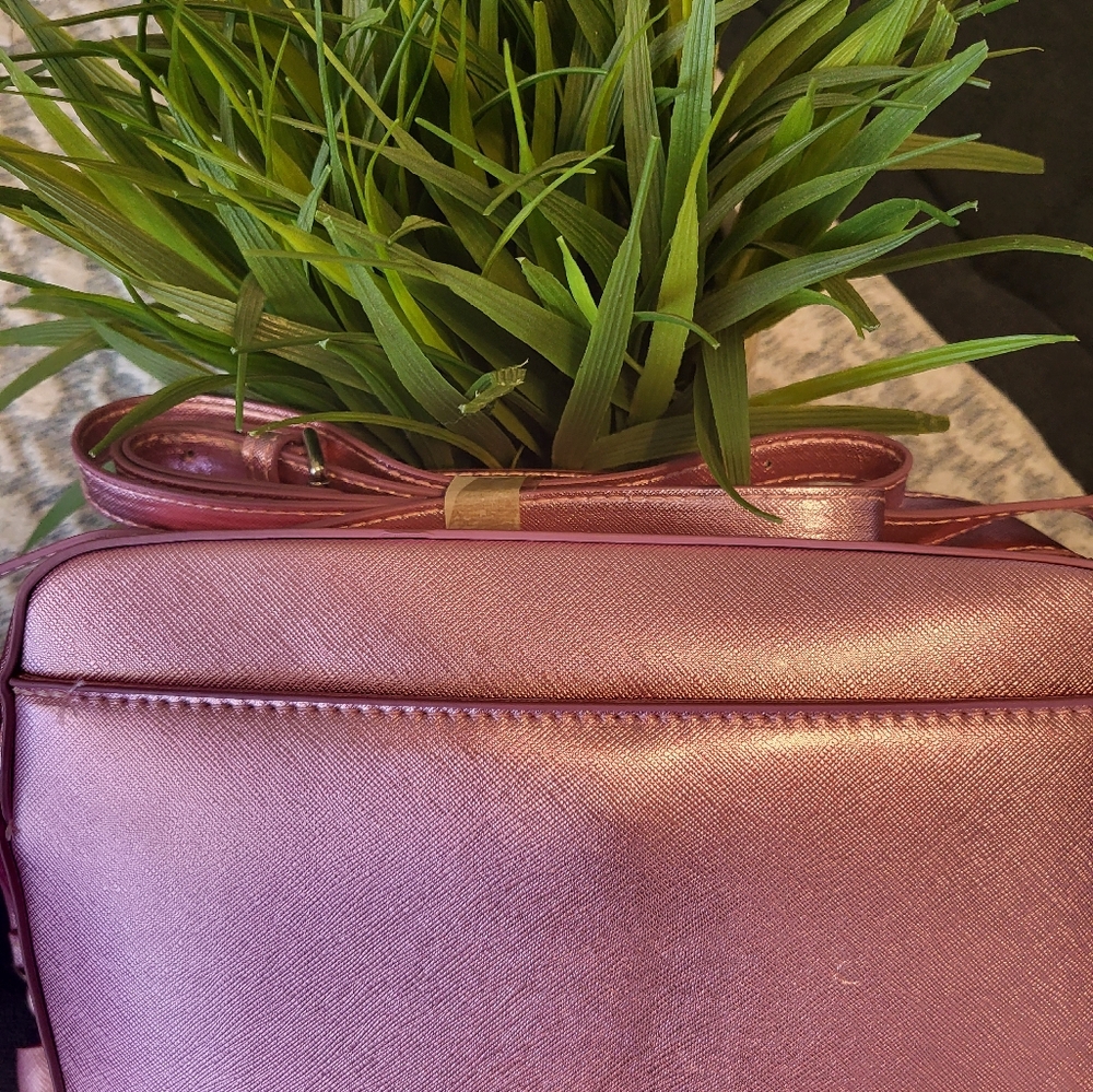 LA|TC pink cross body bag/purse with creative saying. - Picture 3 of 5